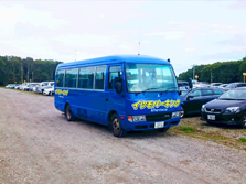 お車の前までお送り致します。